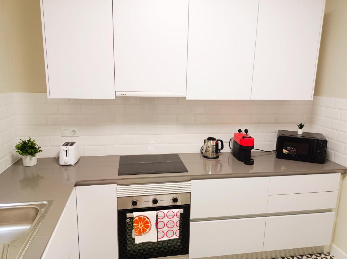By Plaza Catalunya Rooms Barcelona Ngoại thất bức ảnh